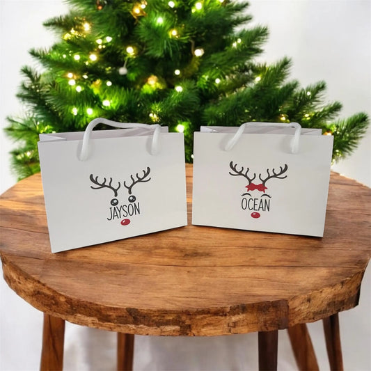 White Reindeer Christmas Gift Bag With Rope Handle Personalised With Name Small Medium Large Bags Gifts Present Table Gift Surprise